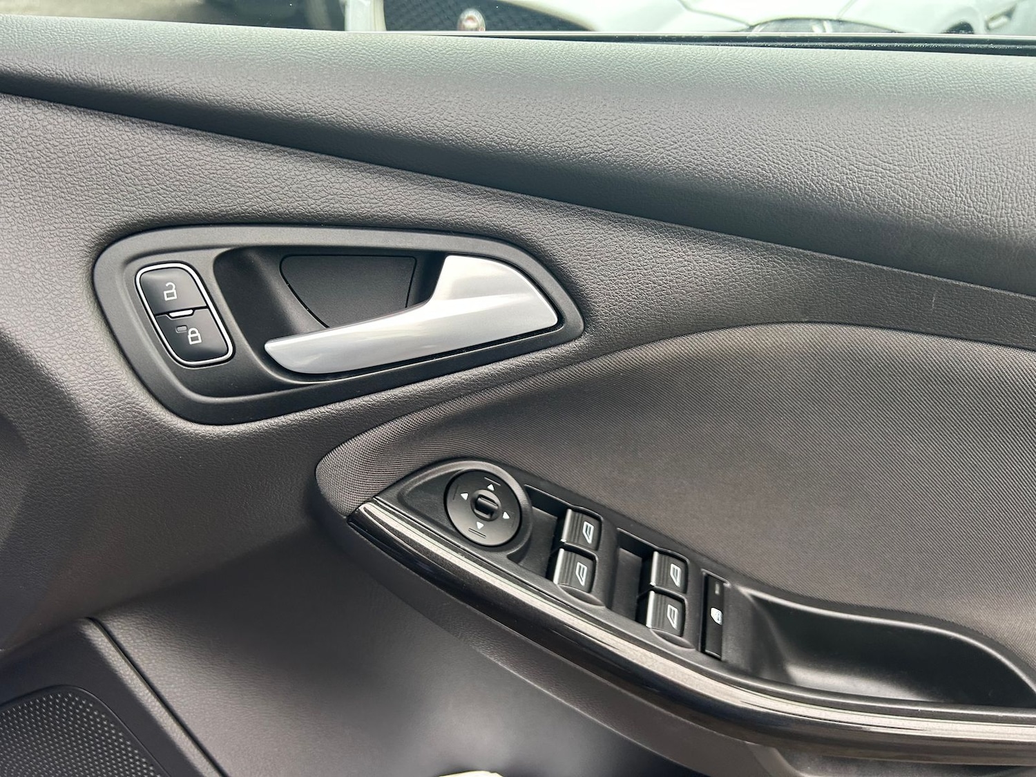 Used Ford Focus 2015 for sale - 76563597: Photo 17