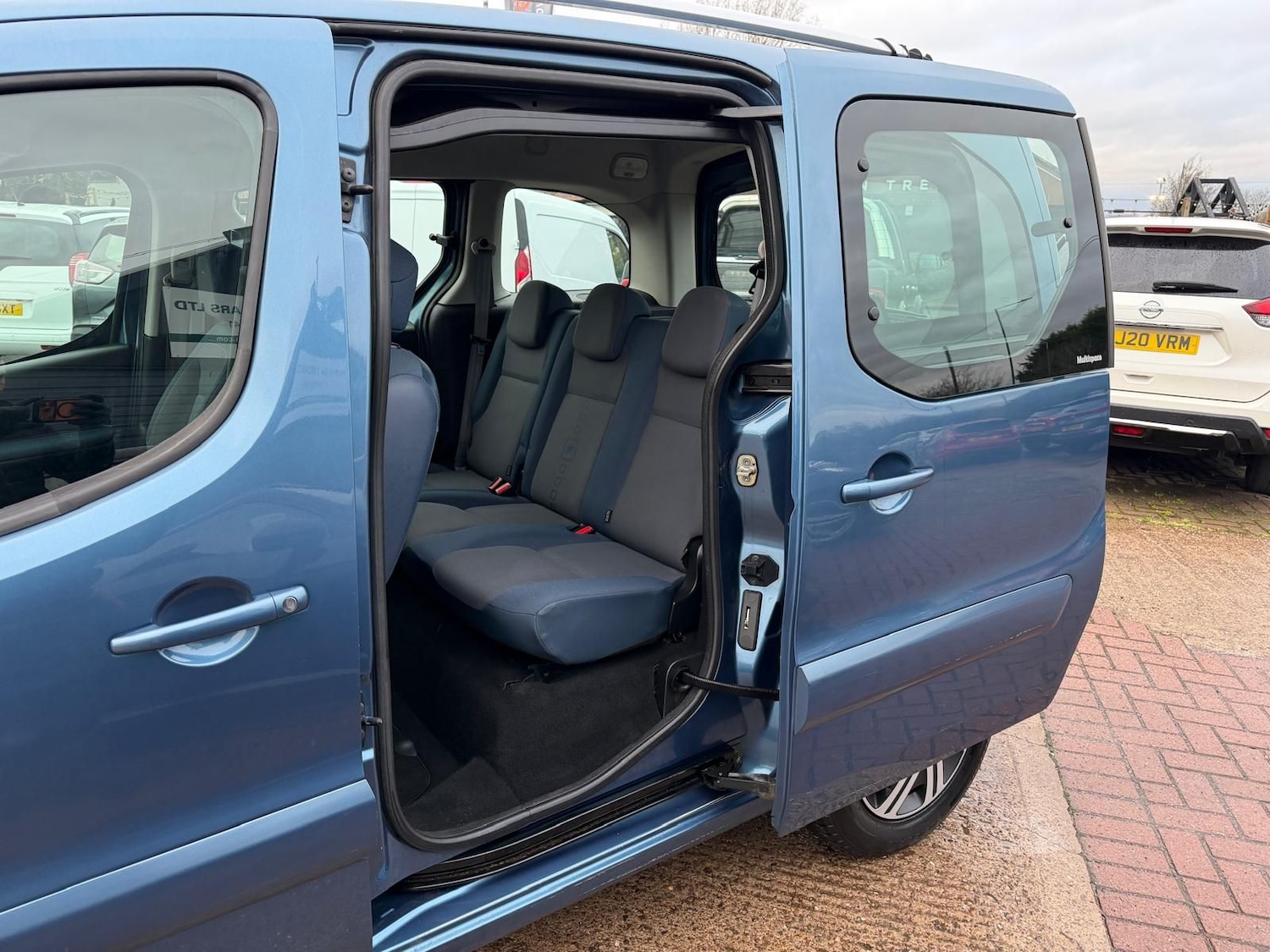 Used Citroen Berlingo Multispace 2012 for sale - 76999734: Photo 7