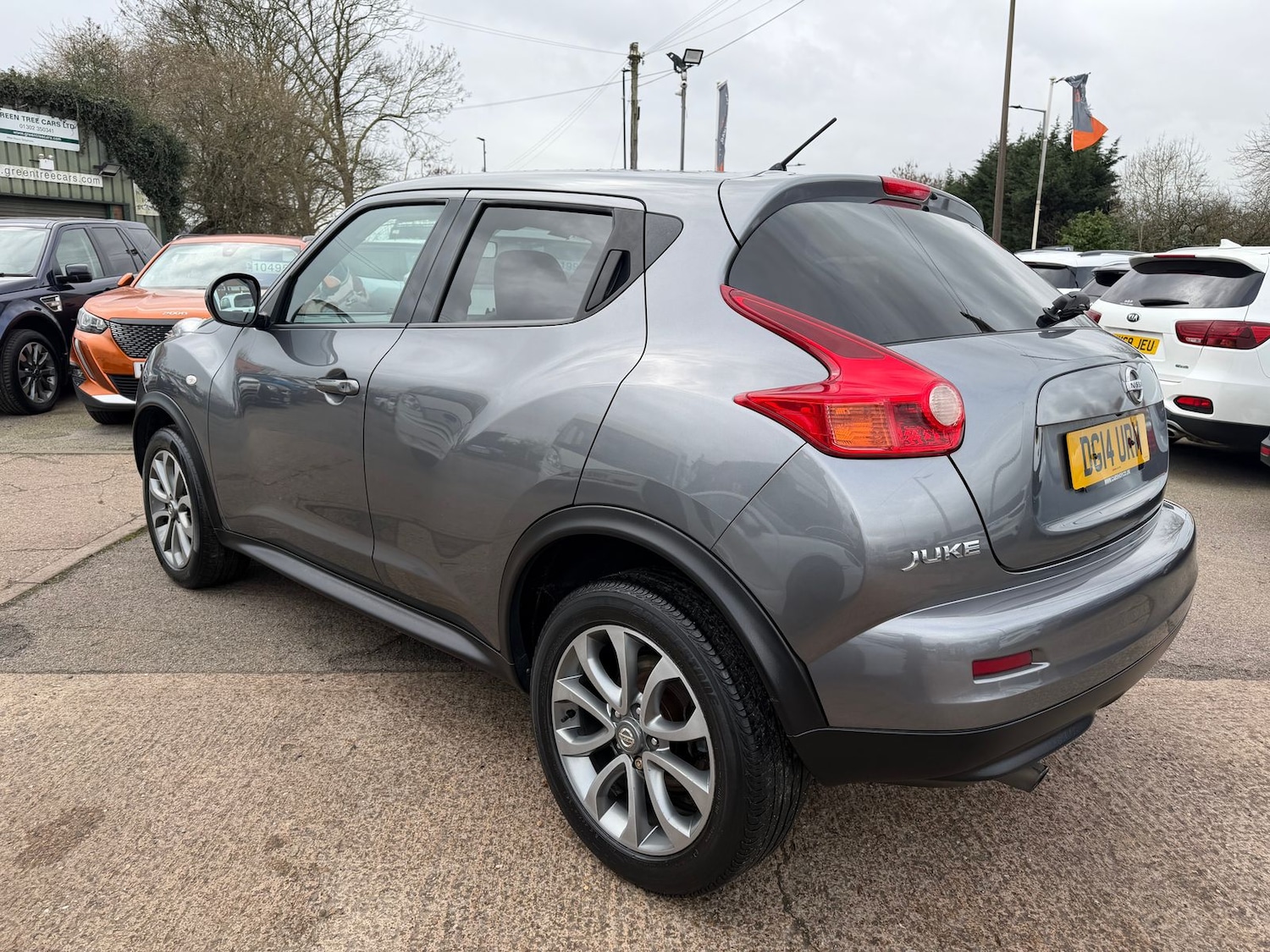 Used Nissan Juke 2014 for sale - 77648227: Photo 9
