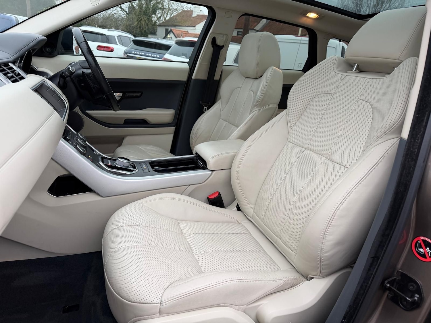 Used Land Rover Range Rover Evoque 2014 for sale - 77442738: Photo 10