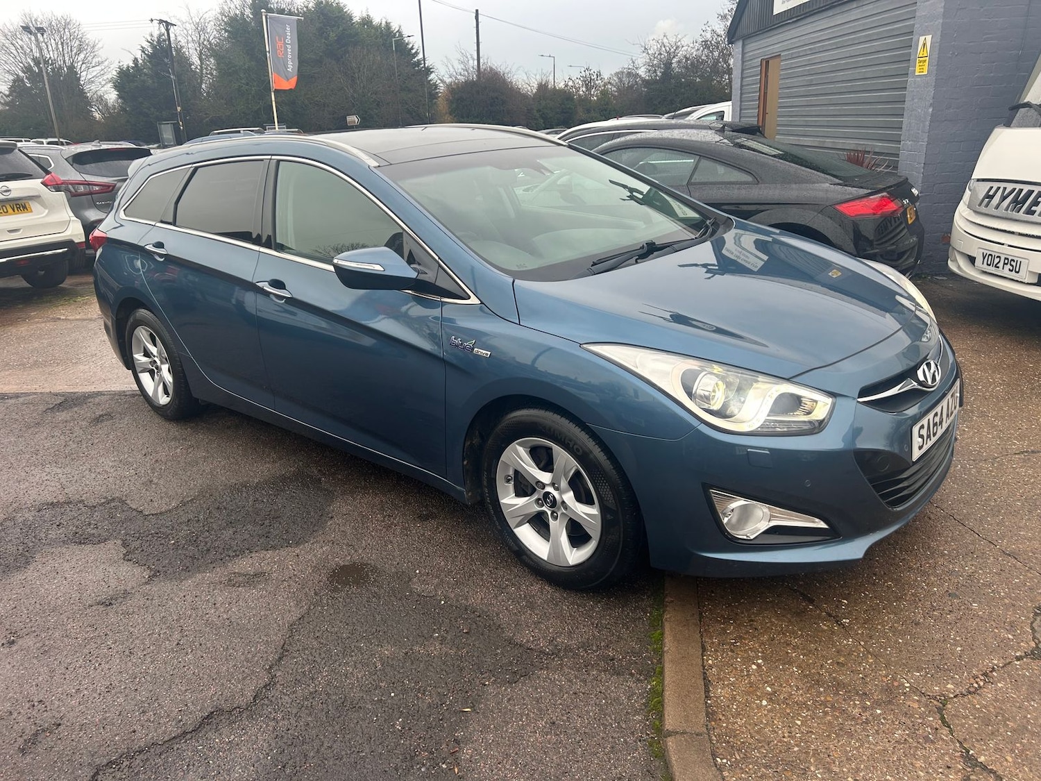 Used Hyundai i40 2014 for sale - 76928181: Photo 2