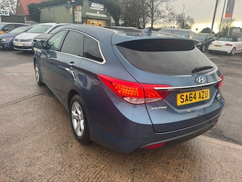 Used Hyundai i40 2014 for sale - 76928181: Photo