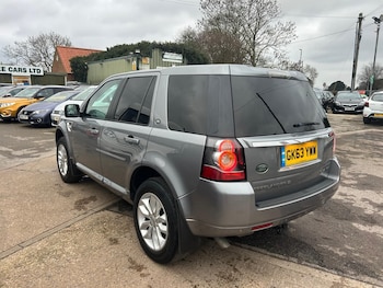 Used Land Rover Freelander 2013 for sale - 77051009: Photo