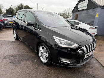 Used Ford Grand C-Max 2017 for sale - 77499816: Photo