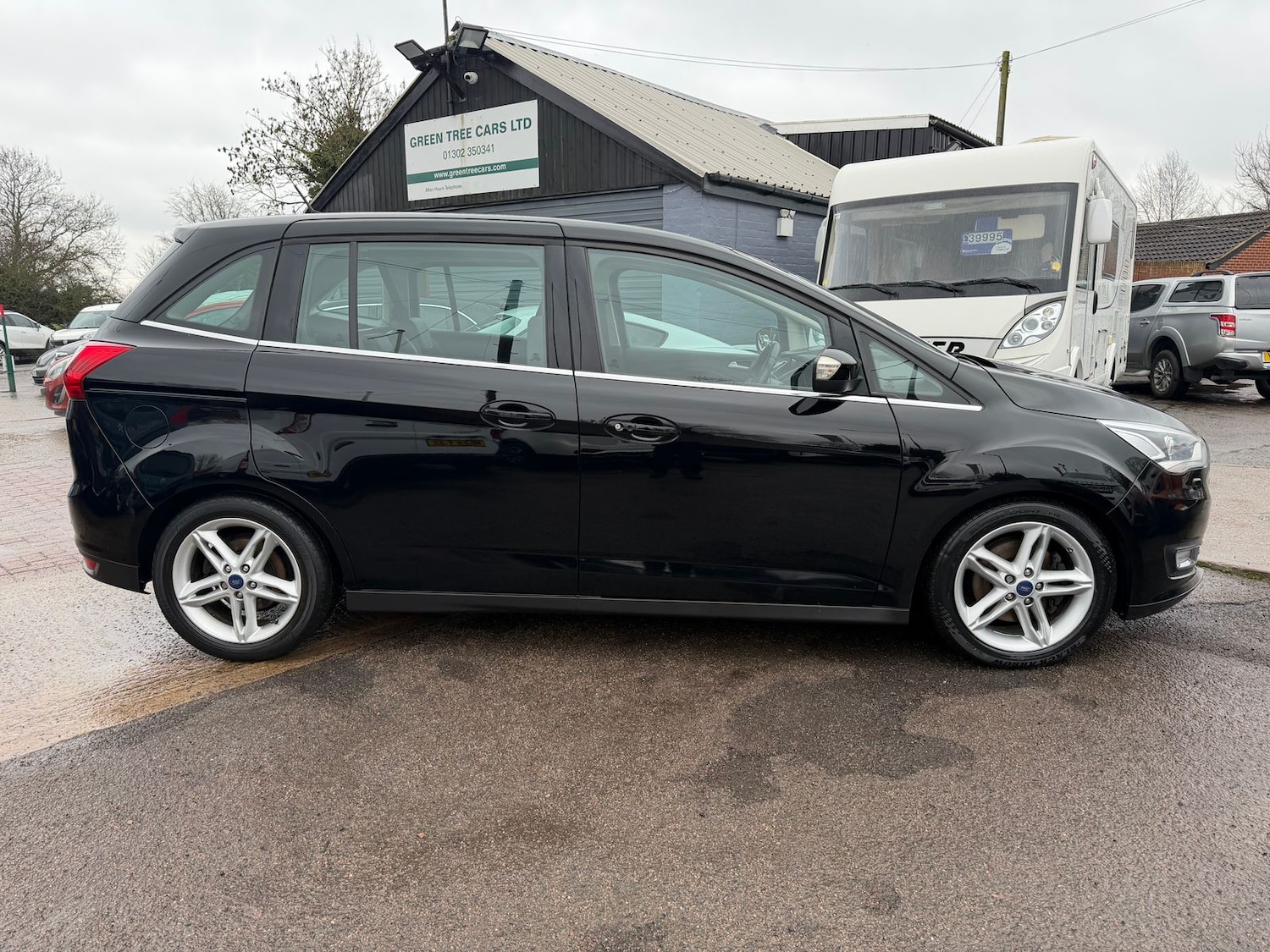 Used Ford Grand C-Max 2017 for sale - 77499816: Photo 5