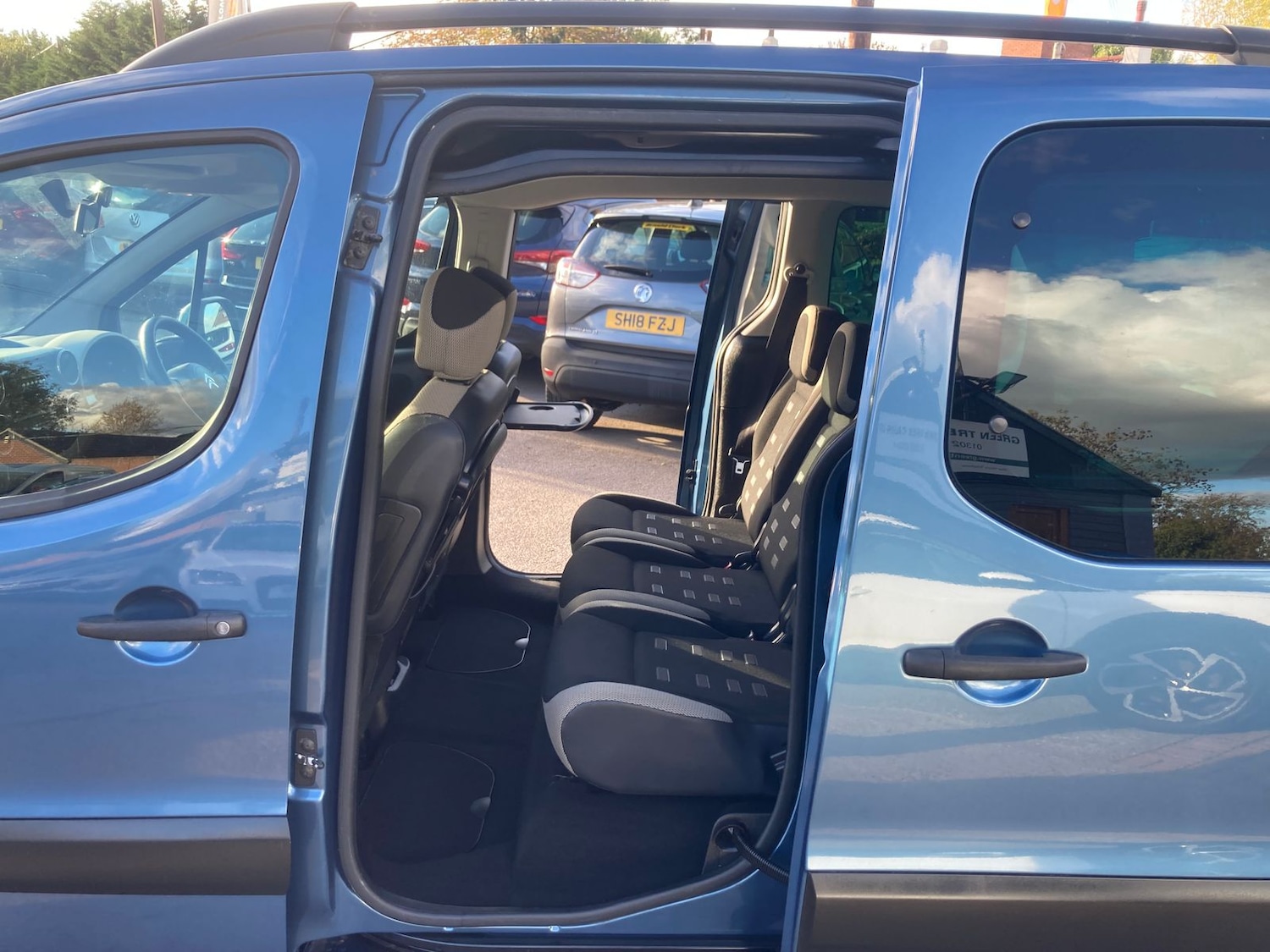 Used Citroen Berlingo Multispace 2014 for sale - 76389991: Photo 11