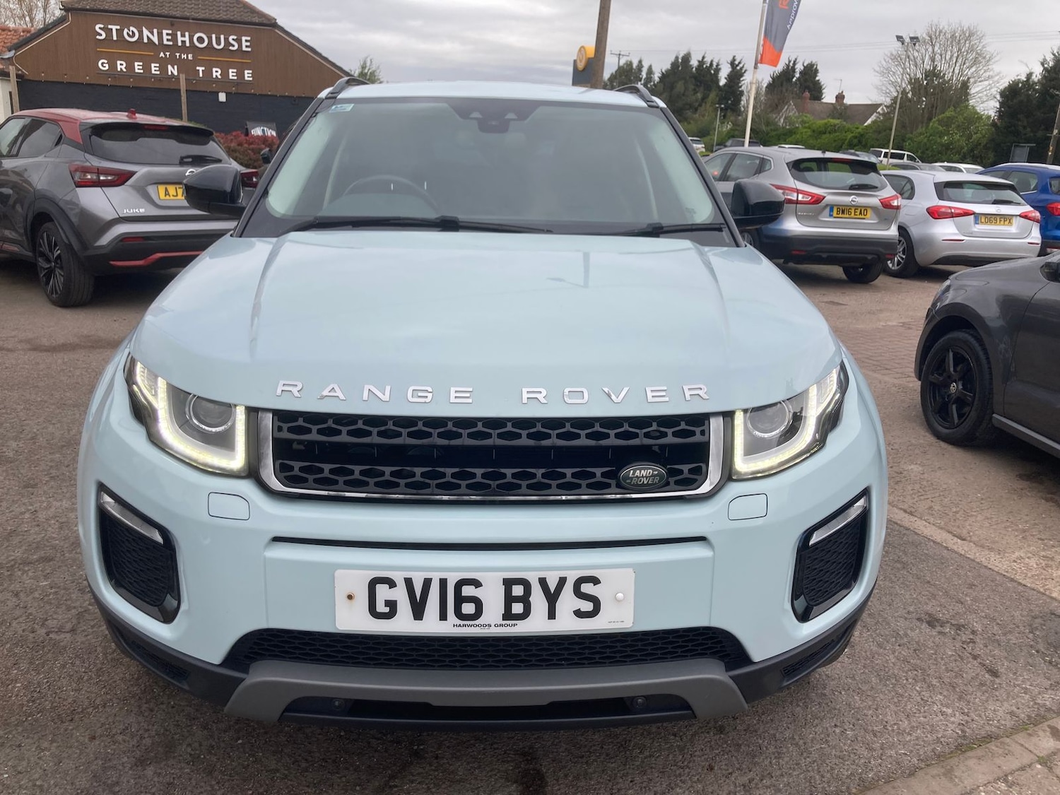 Used Land Rover Range Rover Evoque 2016 for sale - 78187125: Photo 2