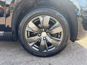 Used Peugeot 2008 2015 for sale - 79126030: Photo