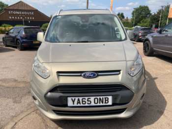Used Ford Grand Tourneo Connect 2016 for sale - 74979683: Photo