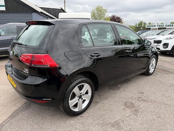 Used Volkswagen Golf 2015 for sale - 78506177: Photo