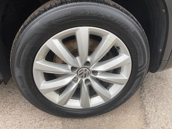 Used Volkswagen Tiguan 2015 for sale - 79037778: Photo