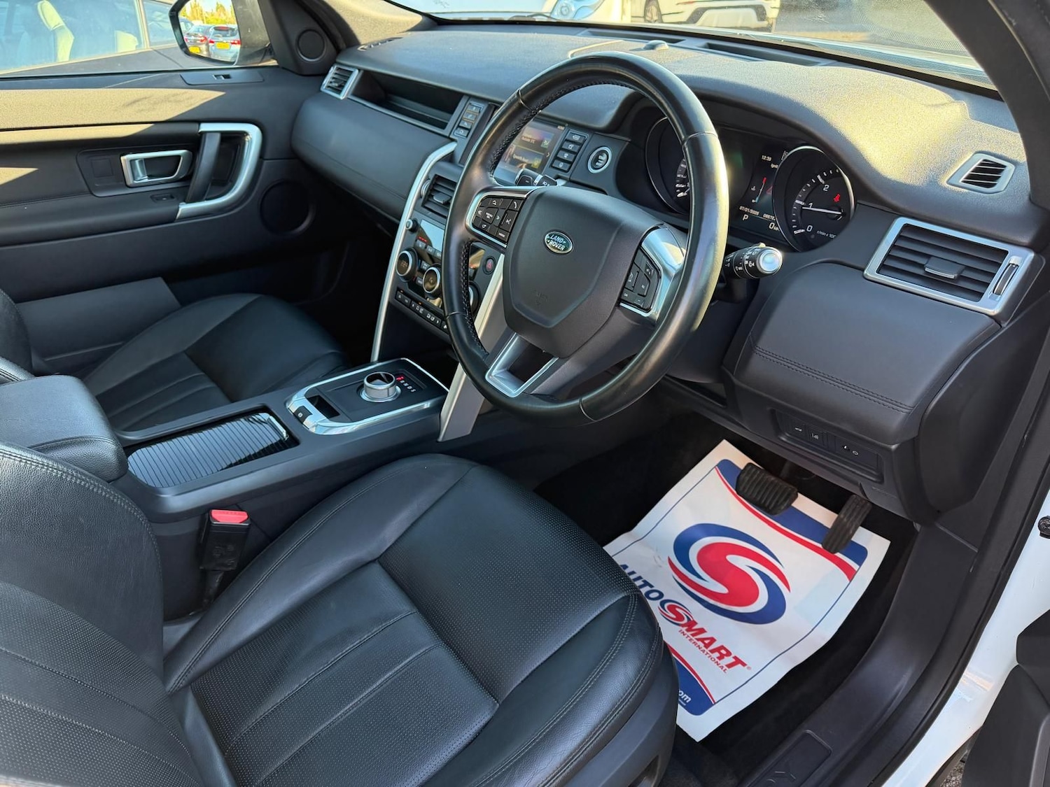 Used Land Rover Discovery Sport 2015 for sale - 77169447: Photo 10