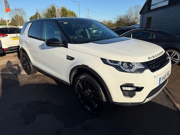 Used Land Rover Discovery Sport 2015 for sale - 77169447: Photo
