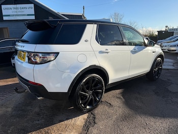 Used Land Rover Discovery Sport 2015 for sale - 77169447: Photo