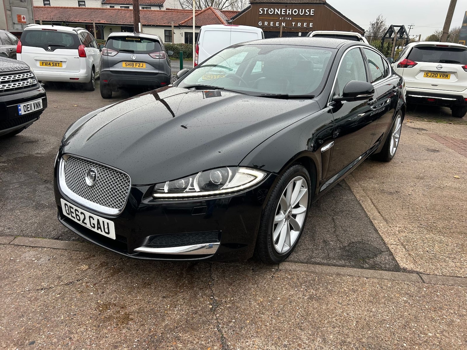 Used Jaguar XF 2012 for sale - 76614279: Photo 1