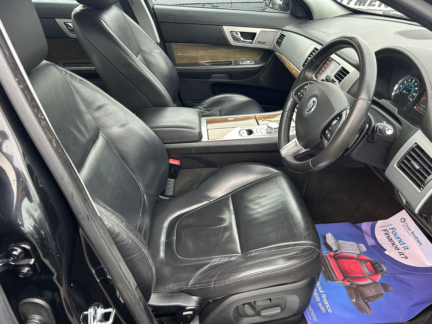 Used Jaguar XF 2012 for sale - 76614279: Photo 10