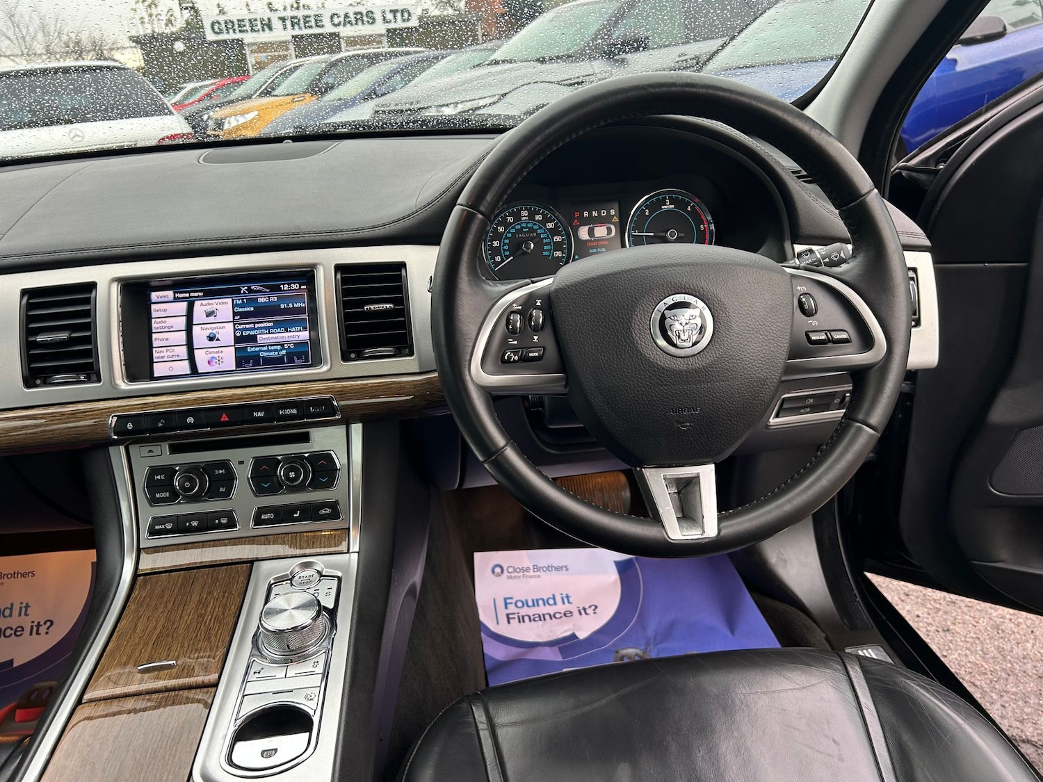 Used Jaguar XF 2012 for sale - 76614279: Photo 11