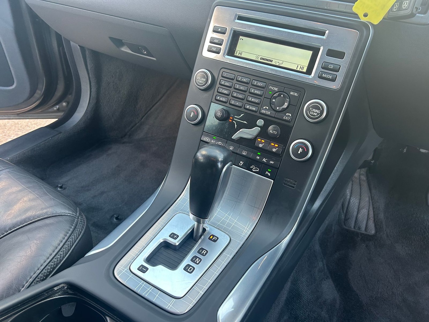 Used Volvo XC70 2011 for sale - 76901639: Photo 14