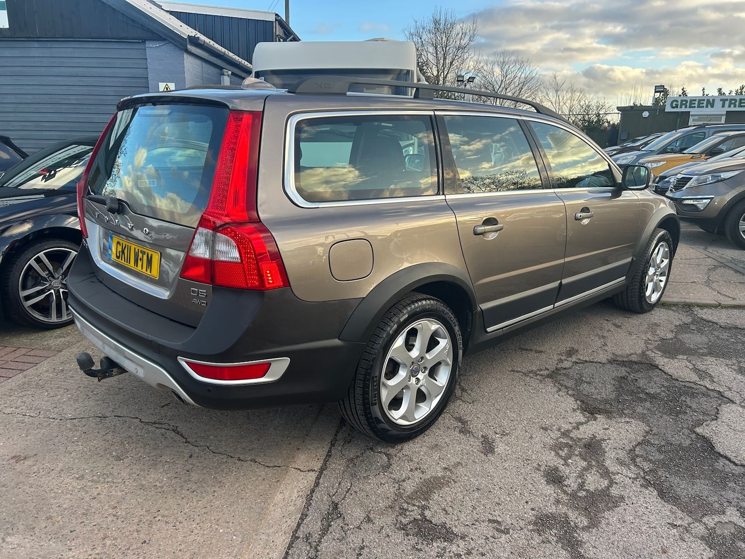Used Volvo XC70 2011 for sale - 76901639: Photo 4