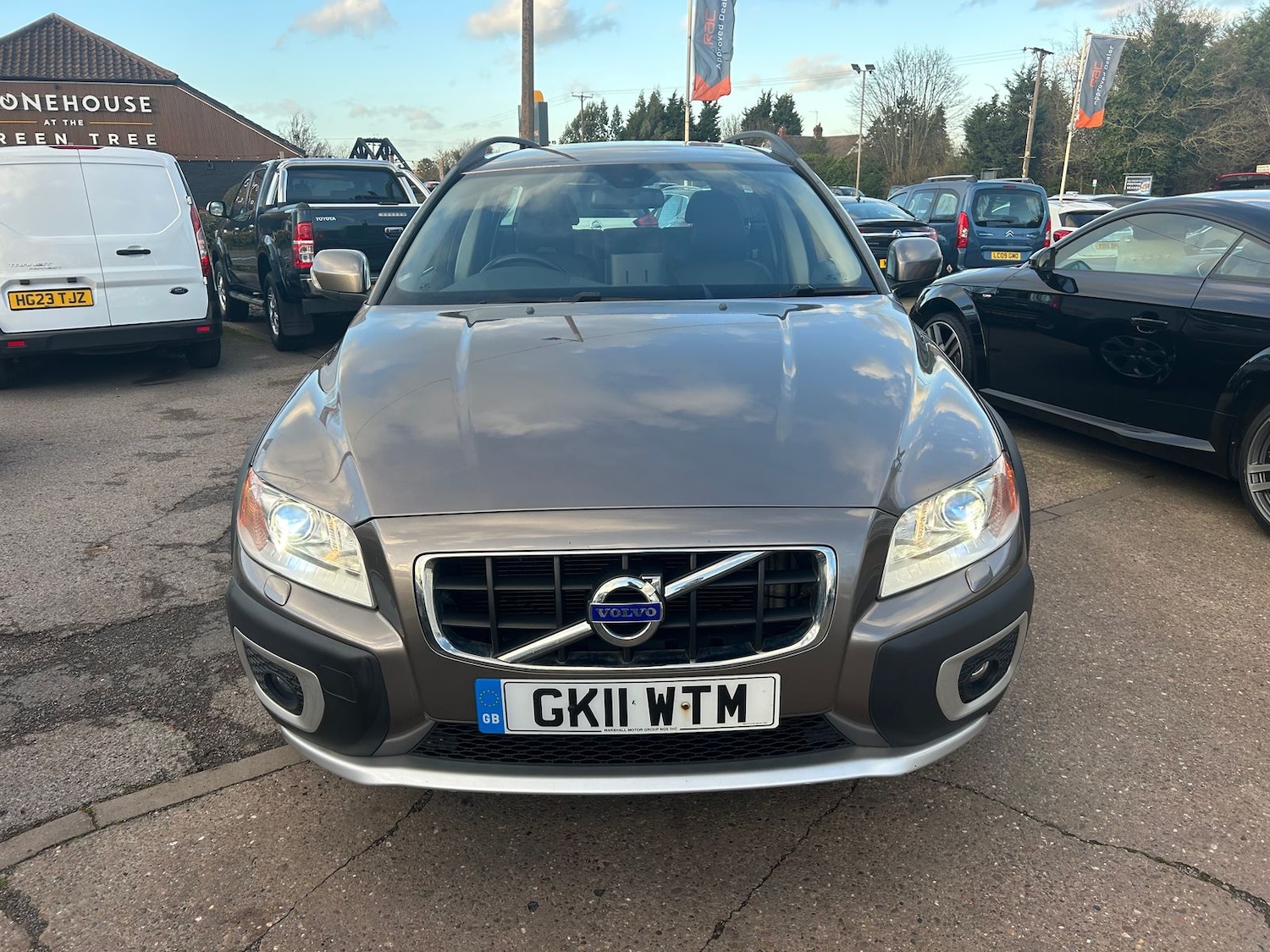 Used Volvo XC70 2011 for sale - 76901639: Photo 5