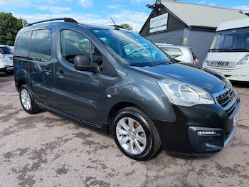 Used Peugeot Partner Tepee 2017 for sale - 78880409: Photo