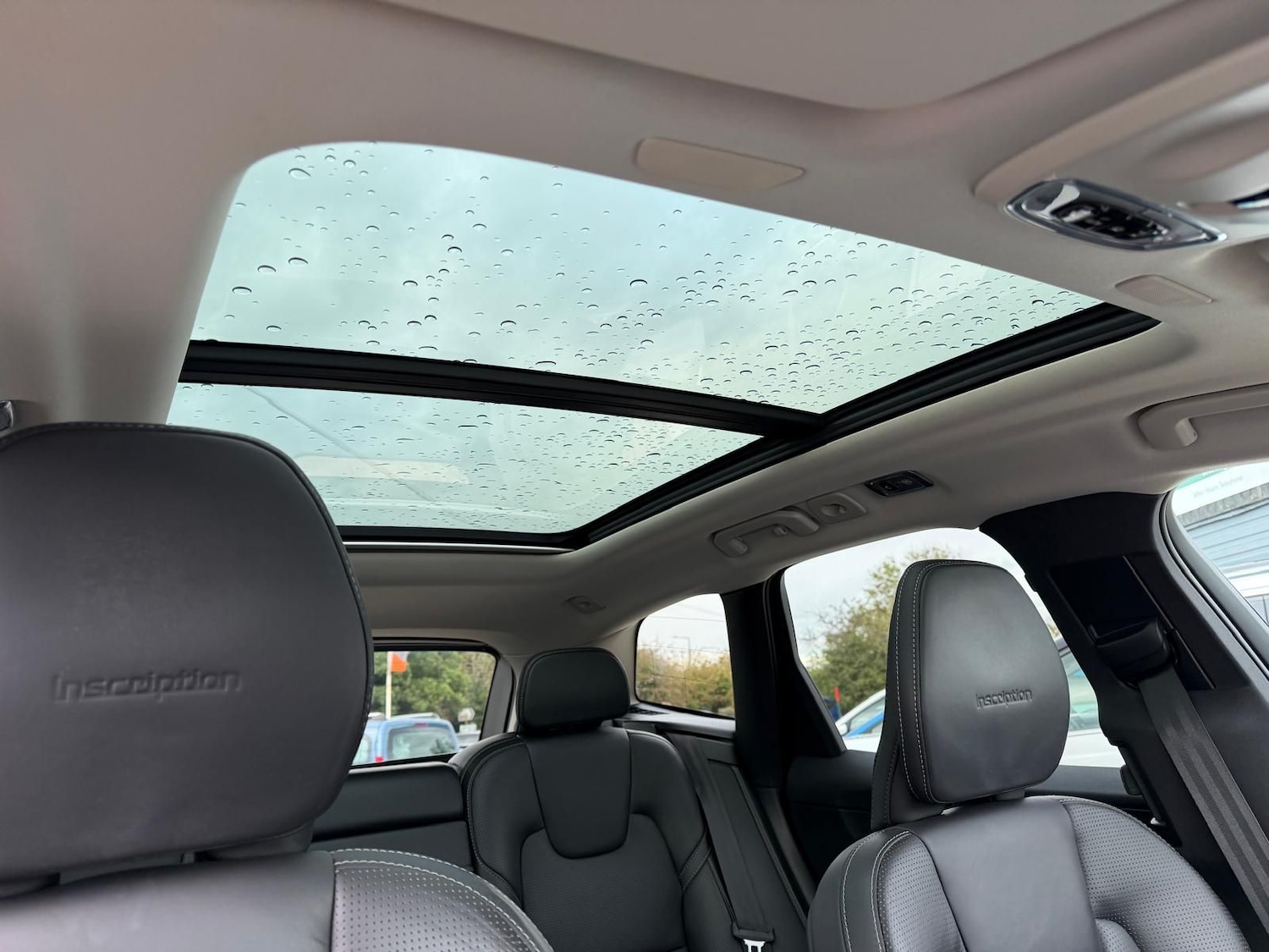 Used Volvo XC60 2019 for sale - 76327994: Photo 12