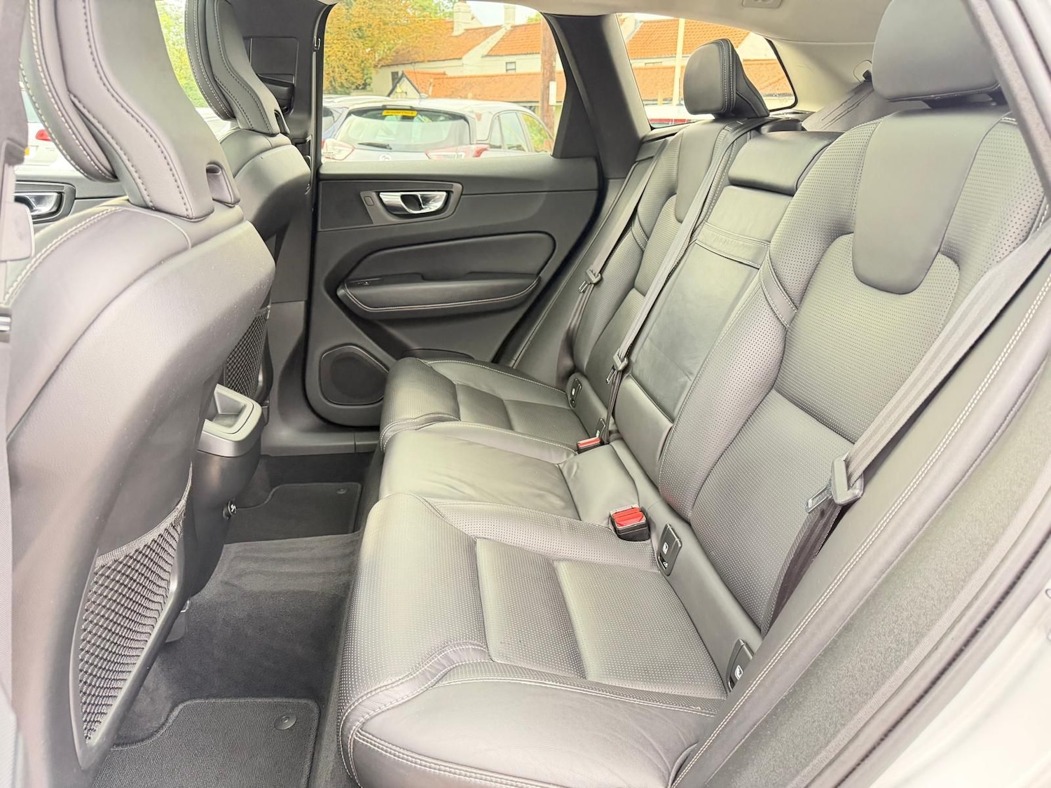 Used Volvo XC60 2019 for sale - 76327994: Photo 16