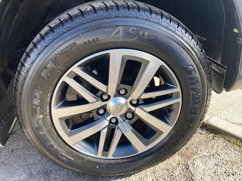 Used Toyota Hilux 2018 for sale - 77685842: Photo