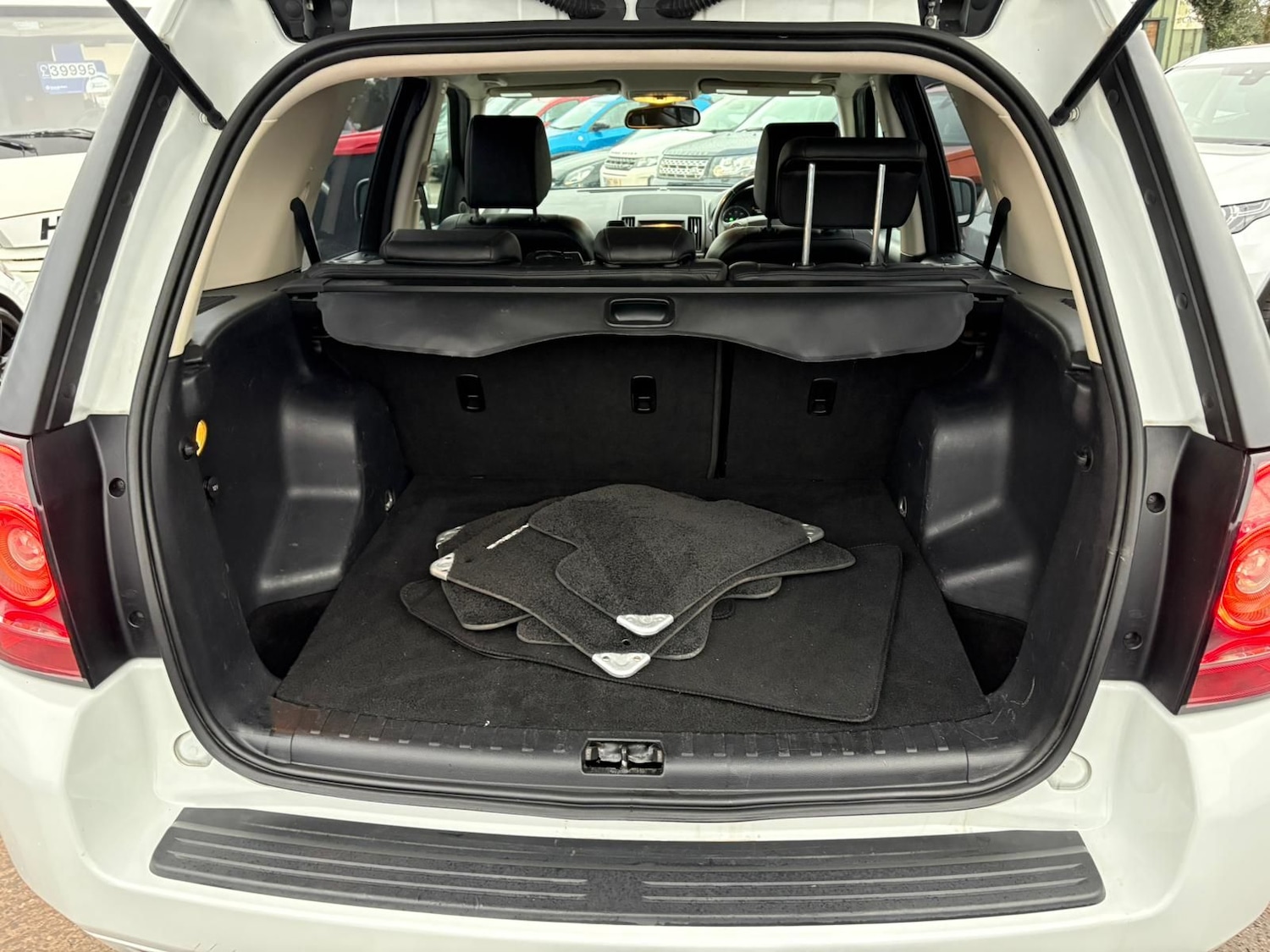 Used Land Rover Freelander 2013 for sale - 77660503: Photo 8