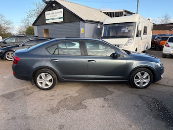 Used Skoda Octavia 2016 for sale - 77841718: Photo