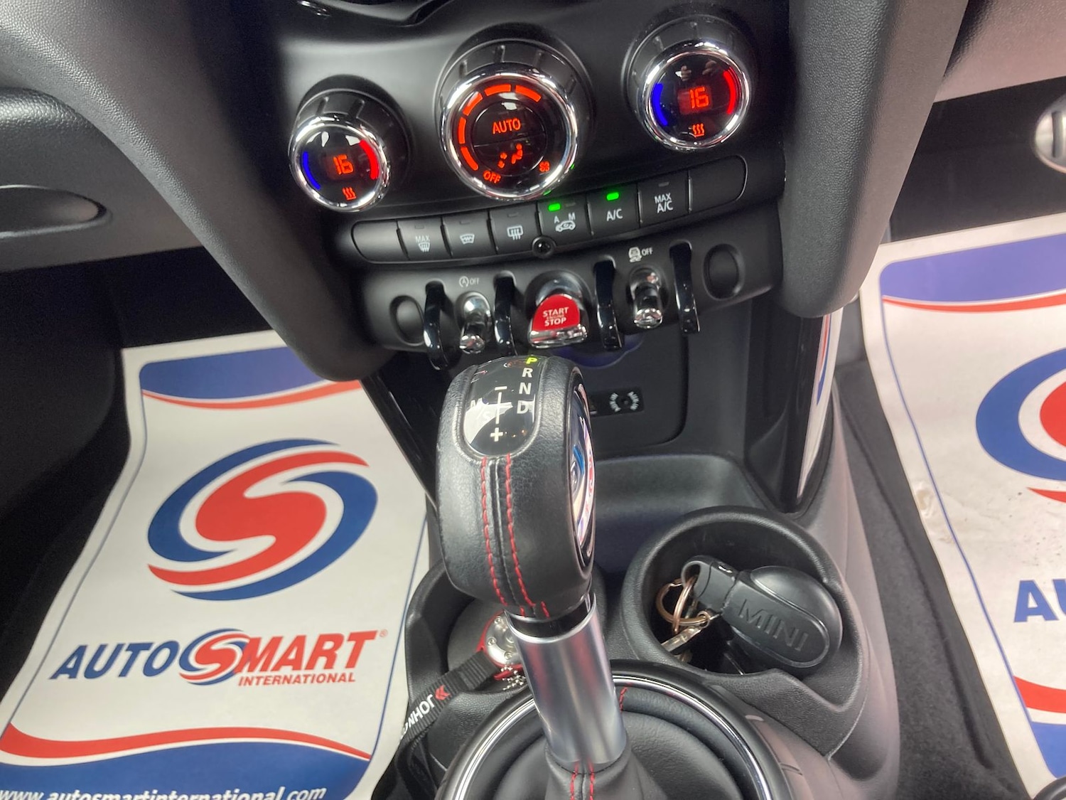 Used MINI Hatch 2015 for sale - 78179056: Photo 16