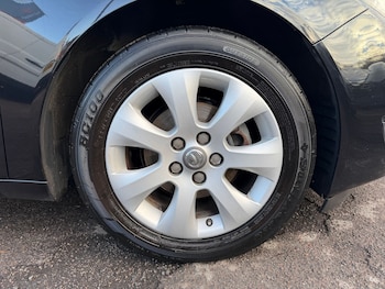 Used Vauxhall Insignia 2015 for sale - 76915207: Photo