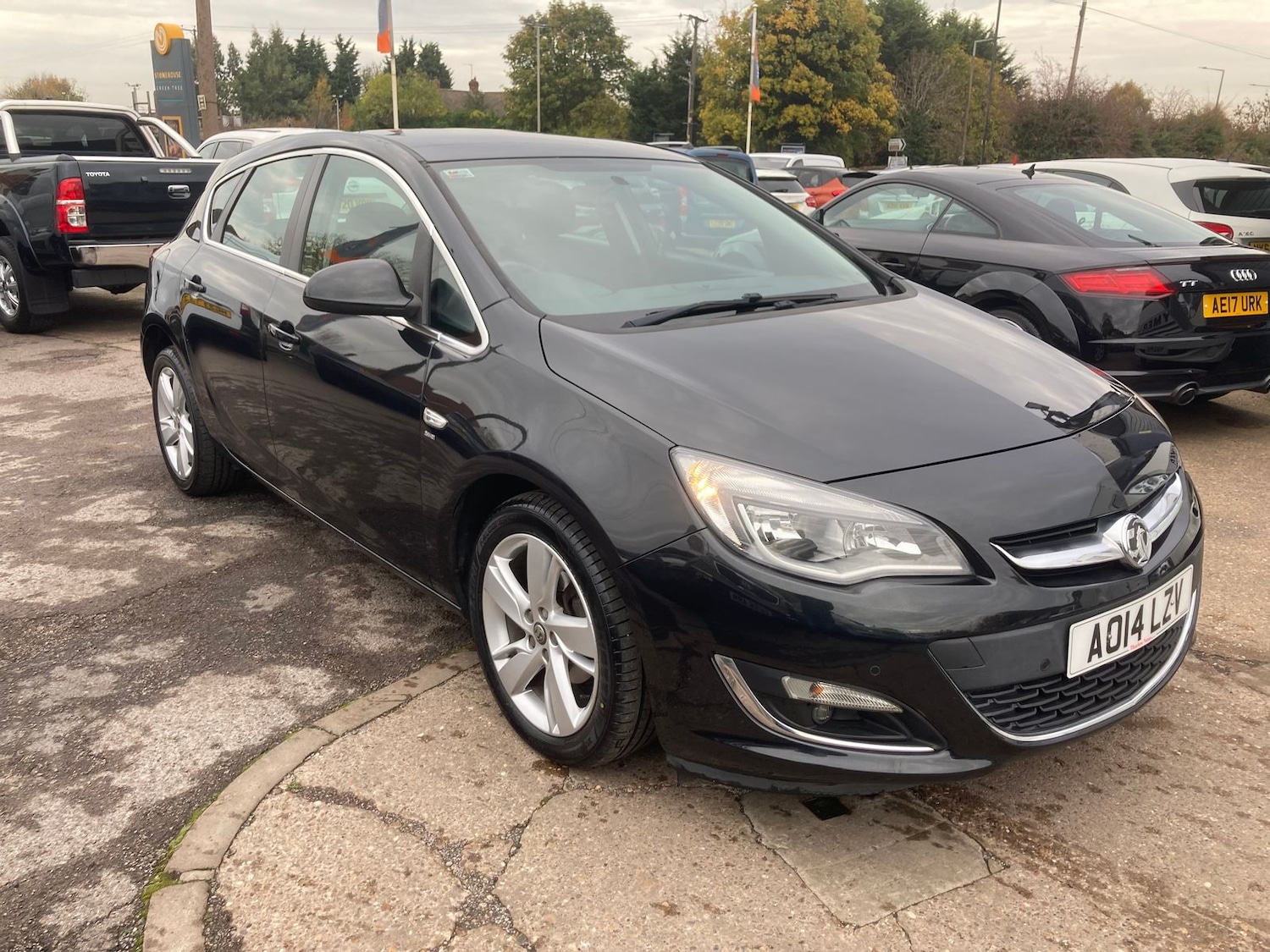Used Vauxhall Astra 2014 for sale - 76501227: Photo 3