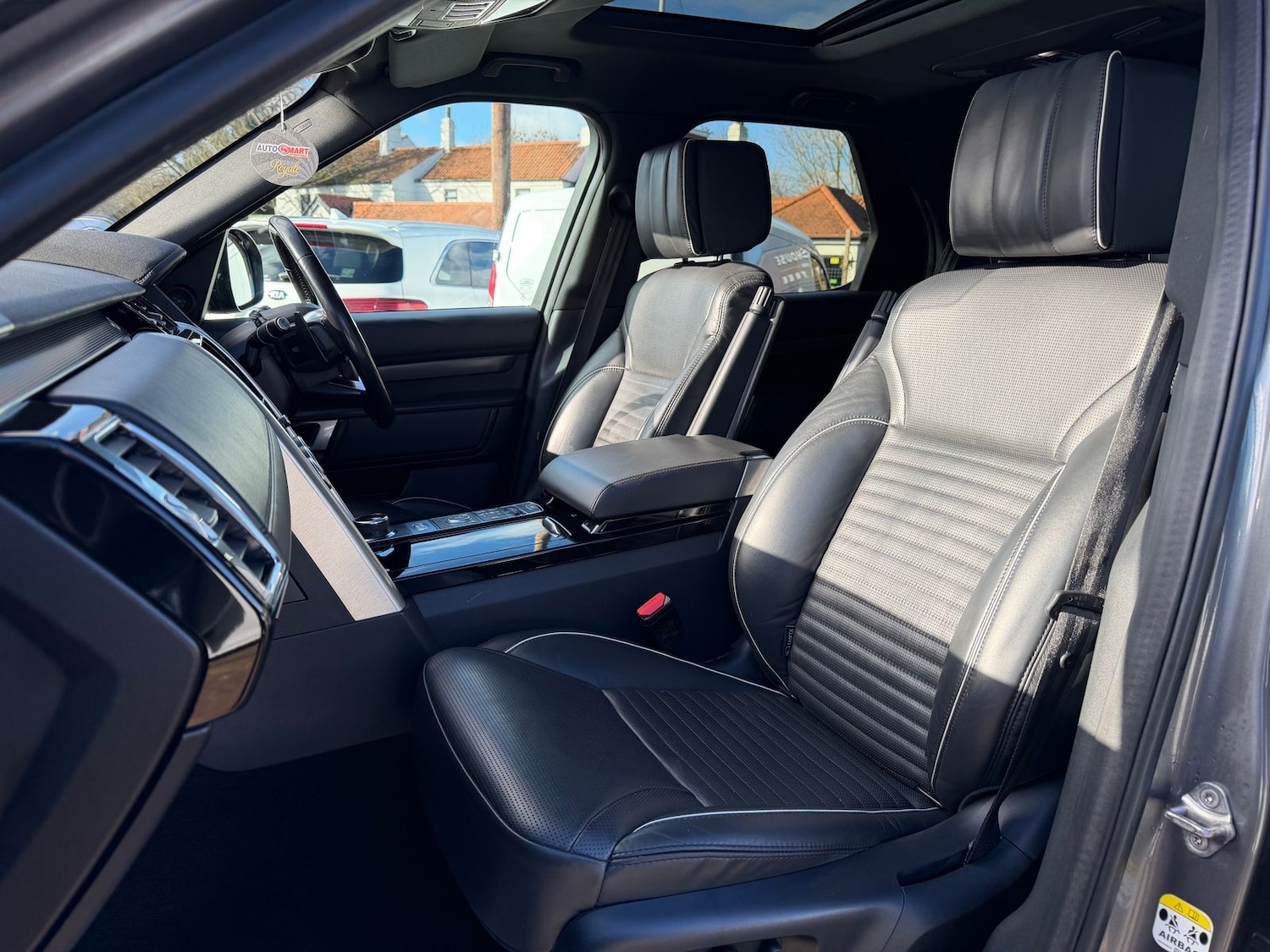 Used Land Rover Discovery 2018 for sale - 77618453: Photo 22