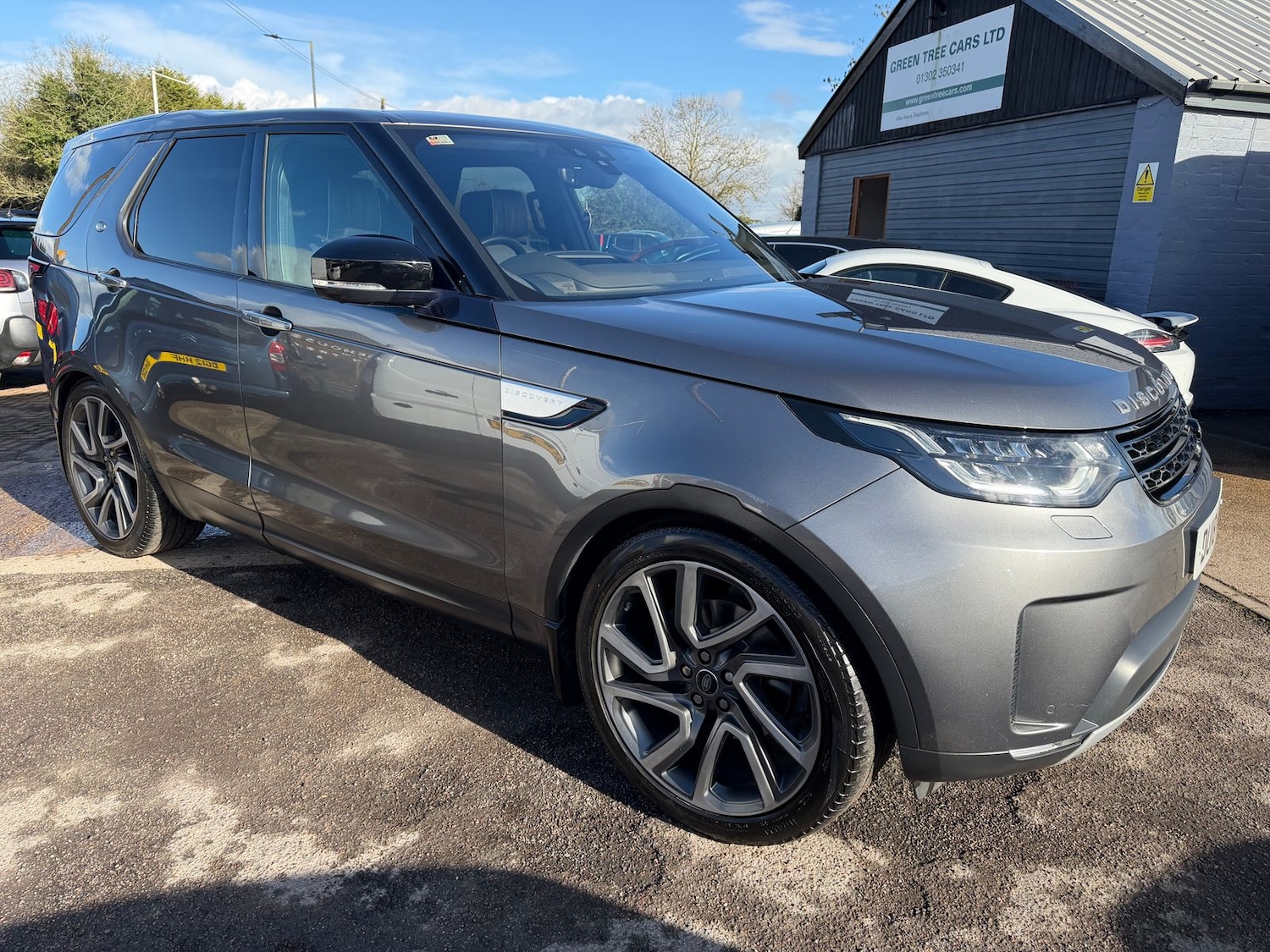 Used Land Rover Discovery 2018 for sale - 77618453: Photo 3
