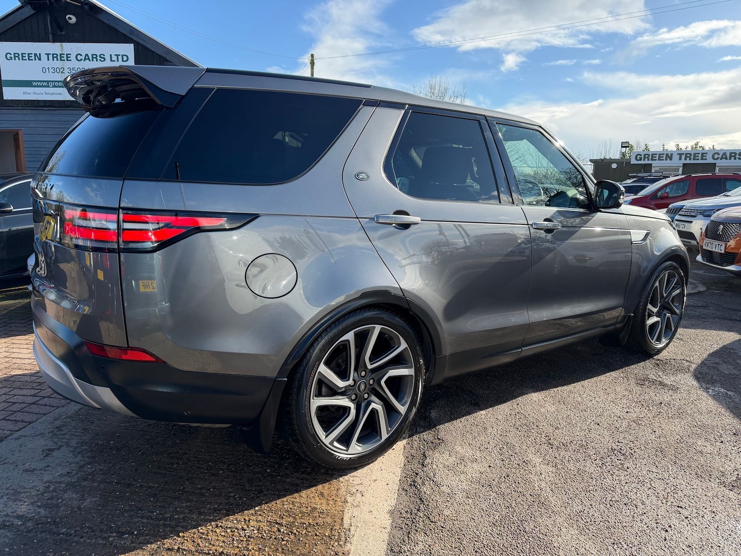 Used Land Rover Discovery 2018 for sale - 77618453: Photo 6