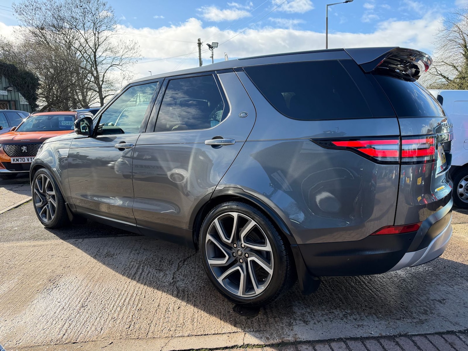 Used Land Rover Discovery 2018 for sale - 77618453: Photo 8