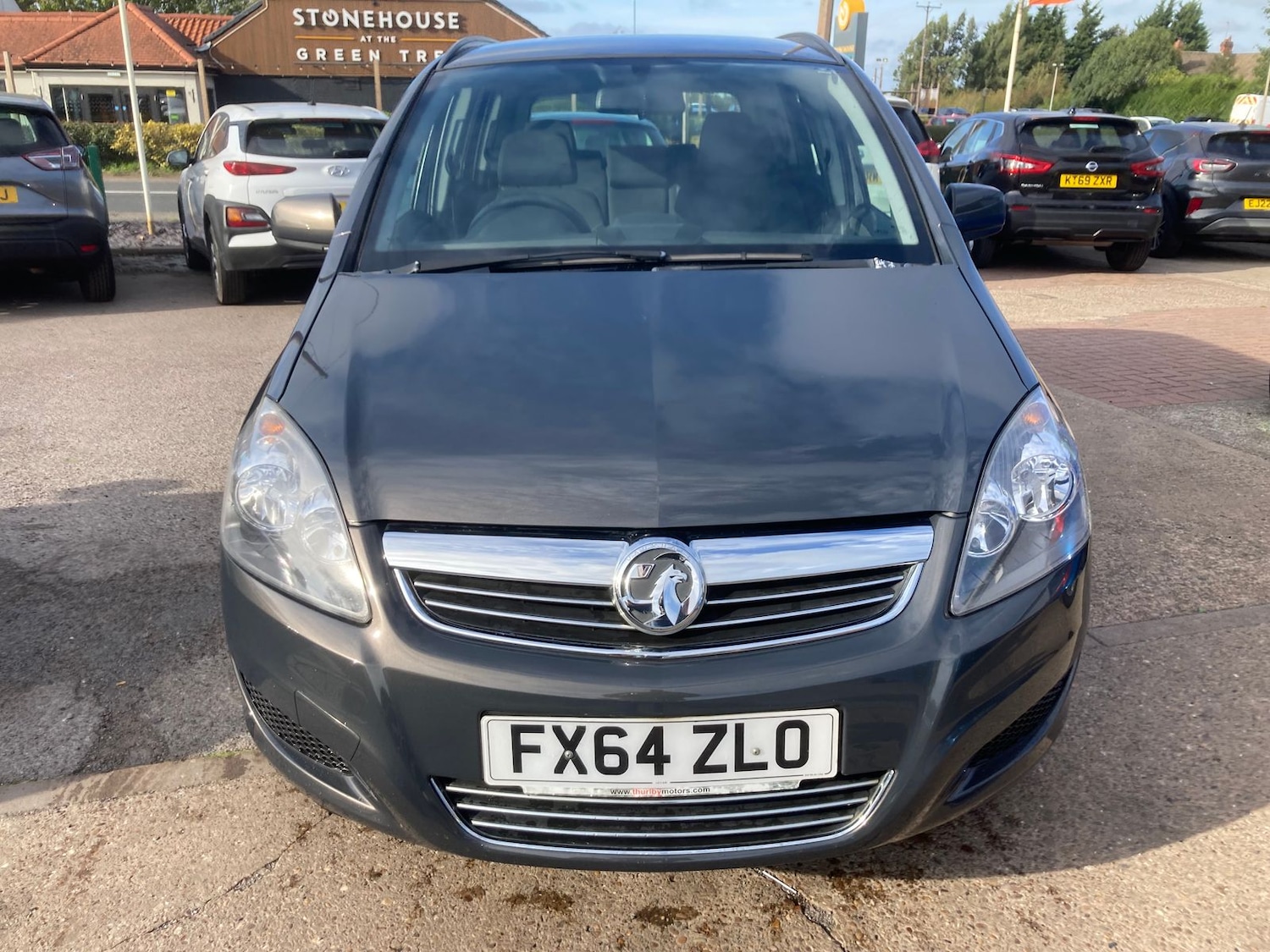 Used Vauxhall Zafira 2014 for sale - 77311533: Photo 2