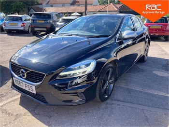 Used Volvo V40 2017 for sale - 78968249: Photo