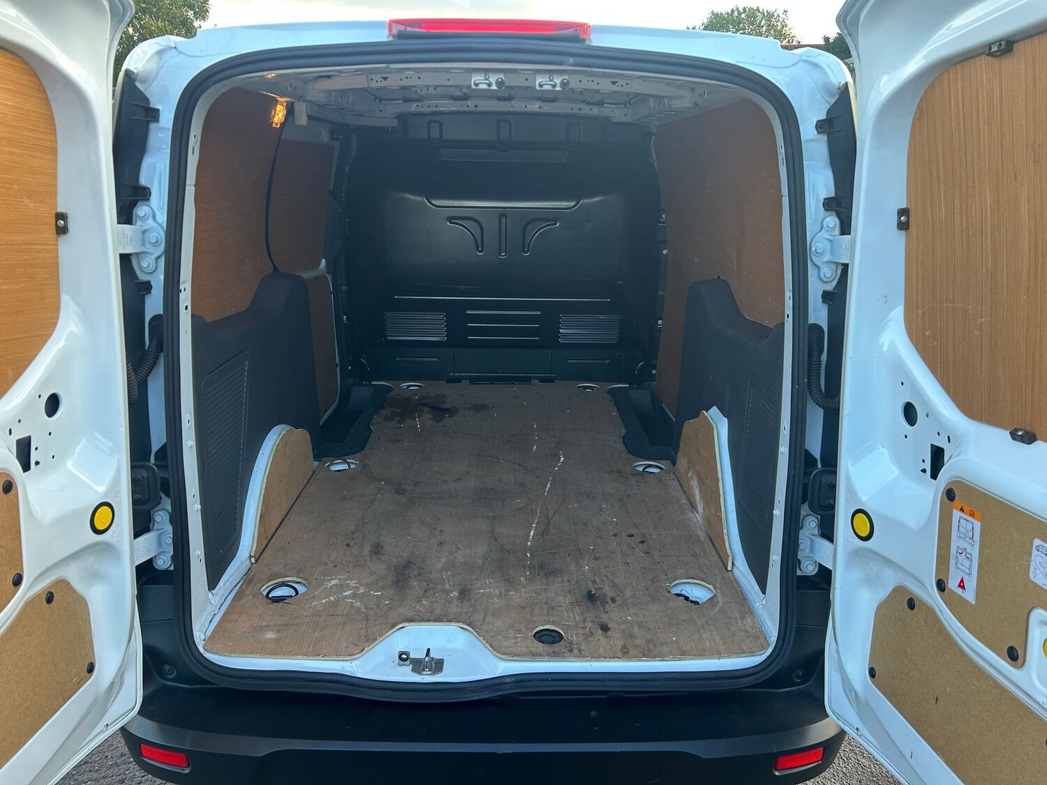 Used Ford Transit Connect 2023 for sale - 76400581: Photo 9