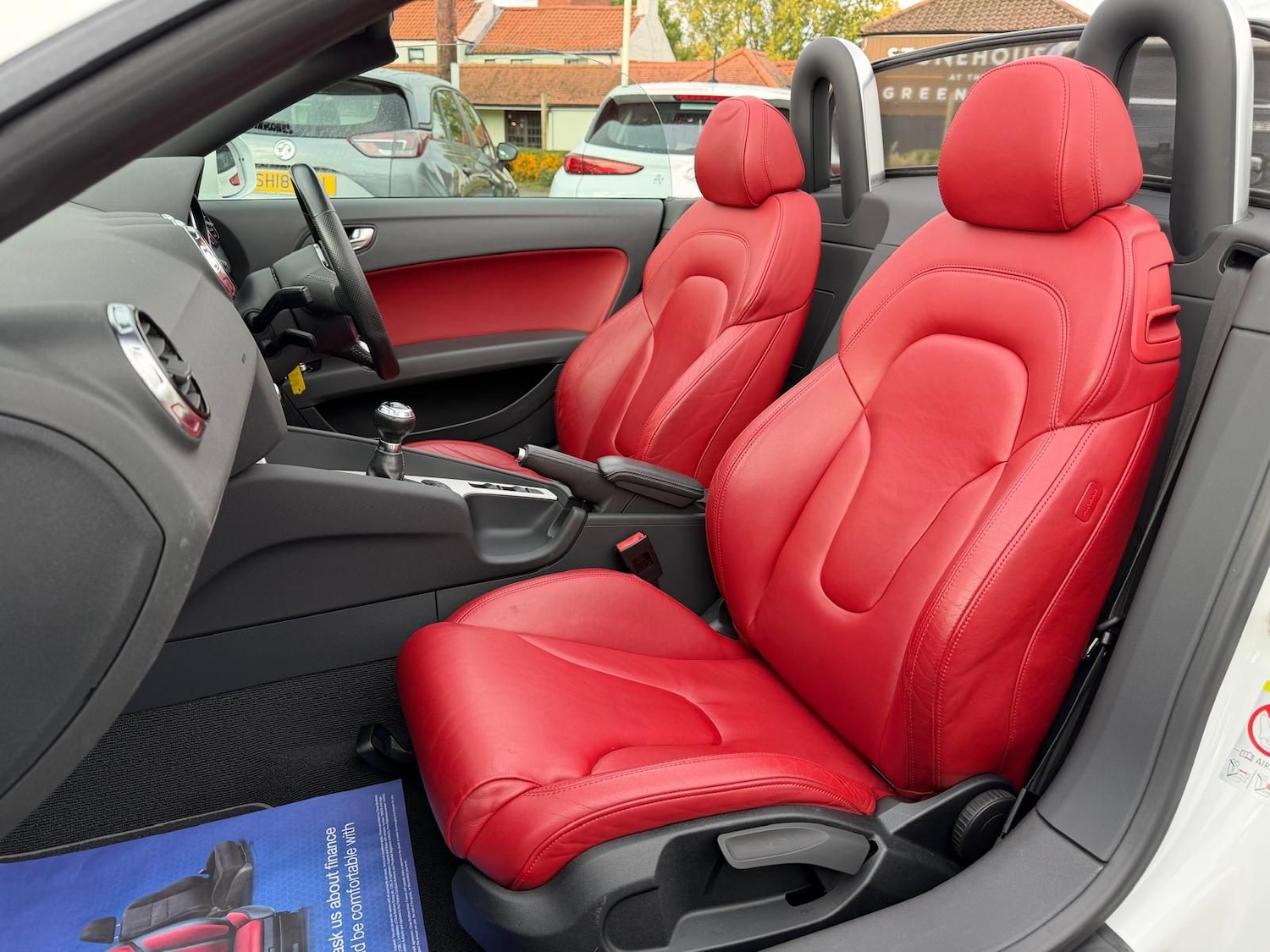 Used Audi TT 2011 for sale - 76350680: Photo 13