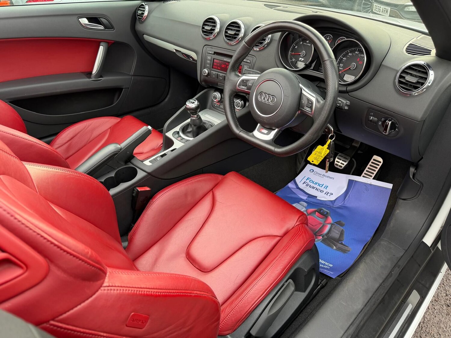 Used Audi TT 2011 for sale - 76350680: Photo 14