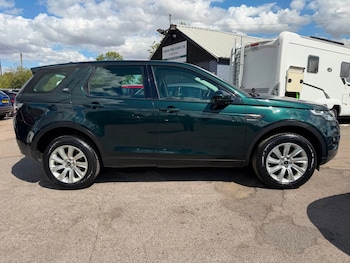 Used Land Rover Discovery Sport 2015 for sale - 79442654: Photo
