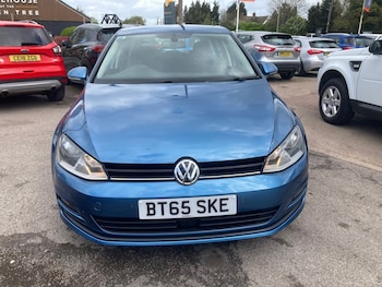 Used Volkswagen Golf 2015 for sale - 78269604: Photo