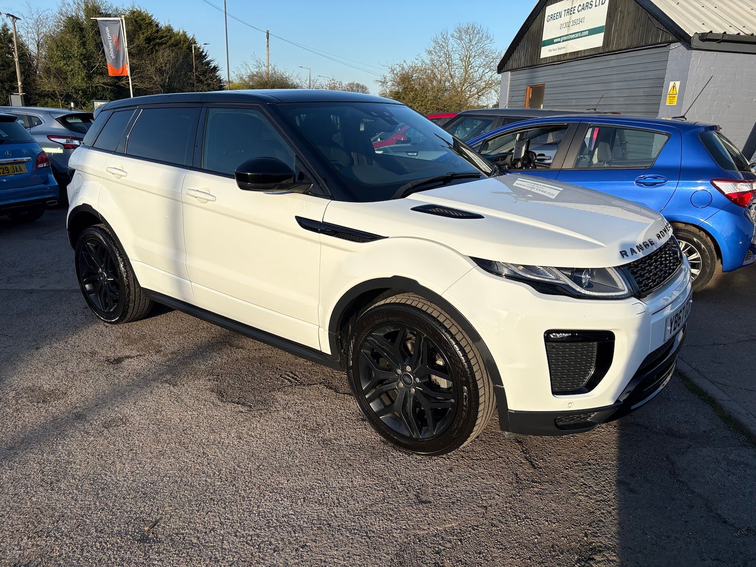 Used Land Rover Range Rover Evoque 2017 for sale - 77942297: Photo 2