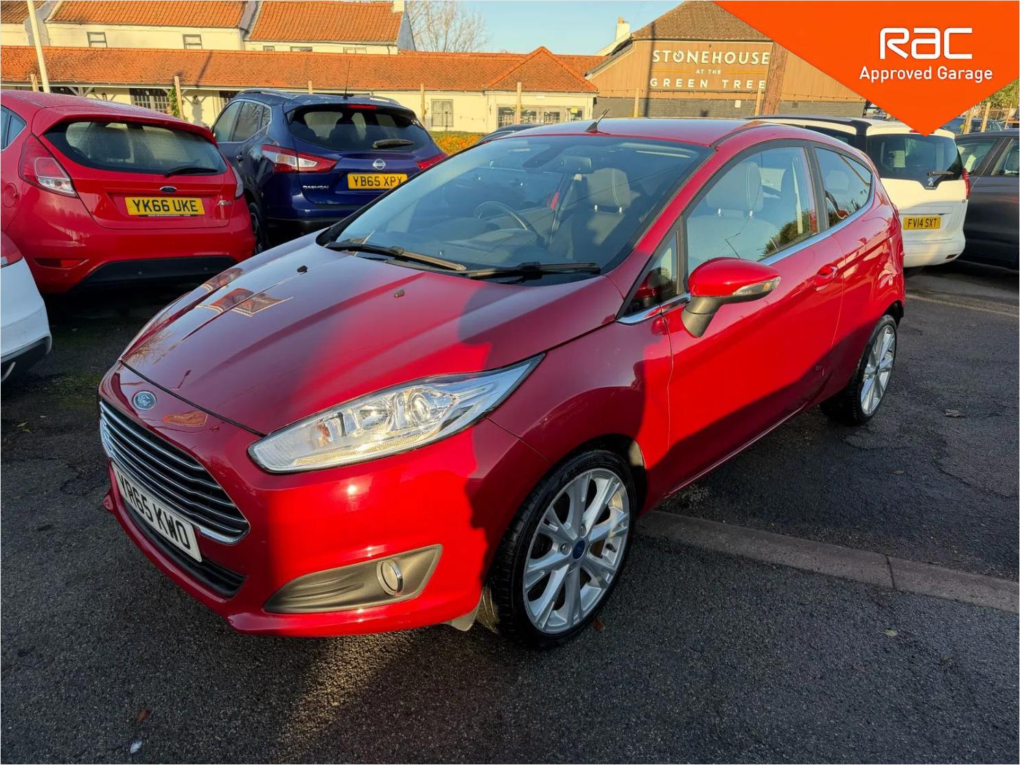 Used Ford Fiesta 2015 for sale - 76788399: Photo 1