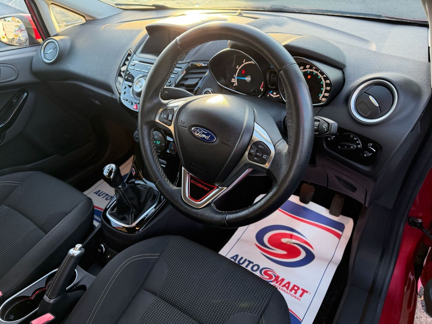 Used Ford Fiesta 2015 for sale - 76788399: Photo 11