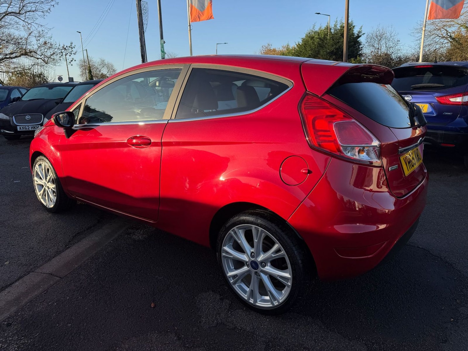 Used Ford Fiesta 2015 for sale - 76788399: Photo 3