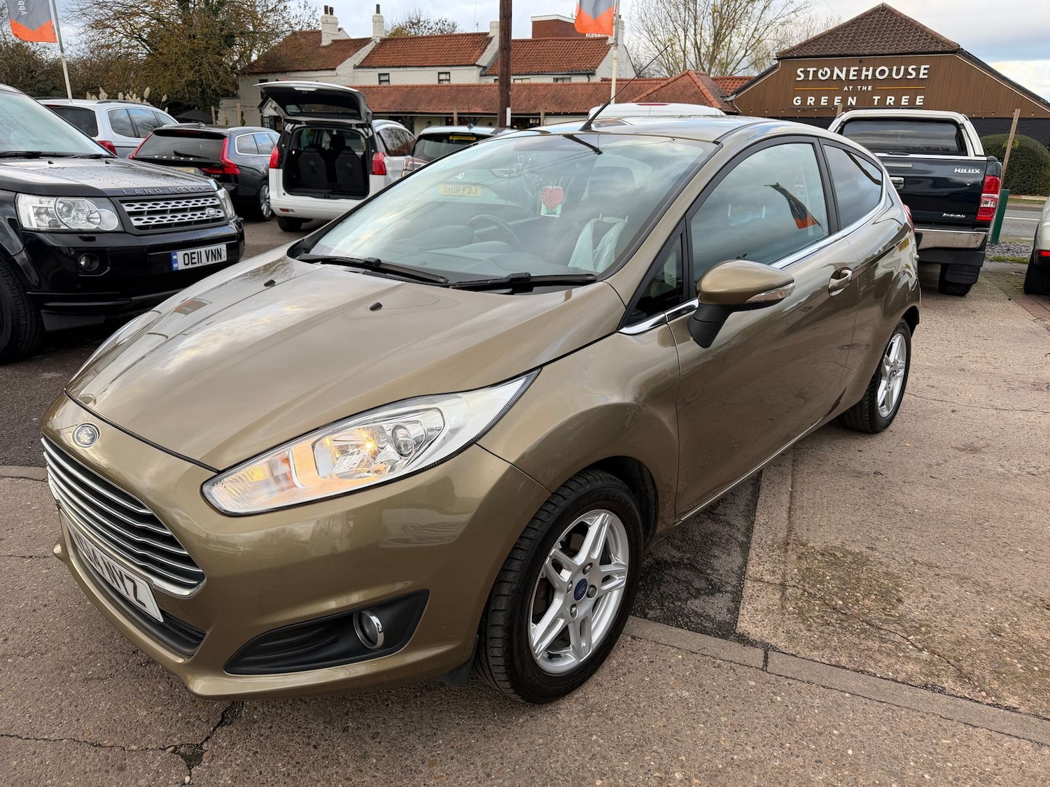 Used Ford Fiesta 2014 for sale - 76586786: Photo 1