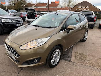 Used Ford Fiesta 2014 for sale - 76586786: Photo